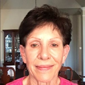 Meet your Posher, Lidia